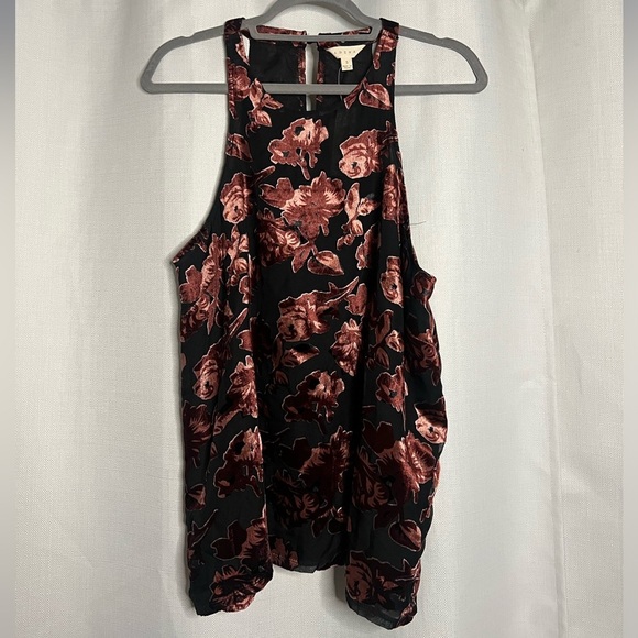 Adiva Tops - 🖤🌹NWT ADIVA Burnout Velvet Black and Red Floral High Neck Blouse Sz Large🌹🖤